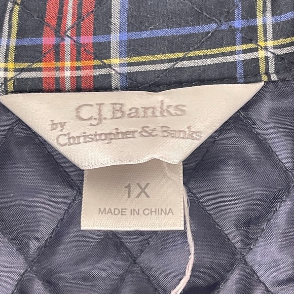 Christopher & Banks Vest Jacket Womens Size 1X Red Blue Plaid Quilted‎ Button-Up - Picture 10 of 15